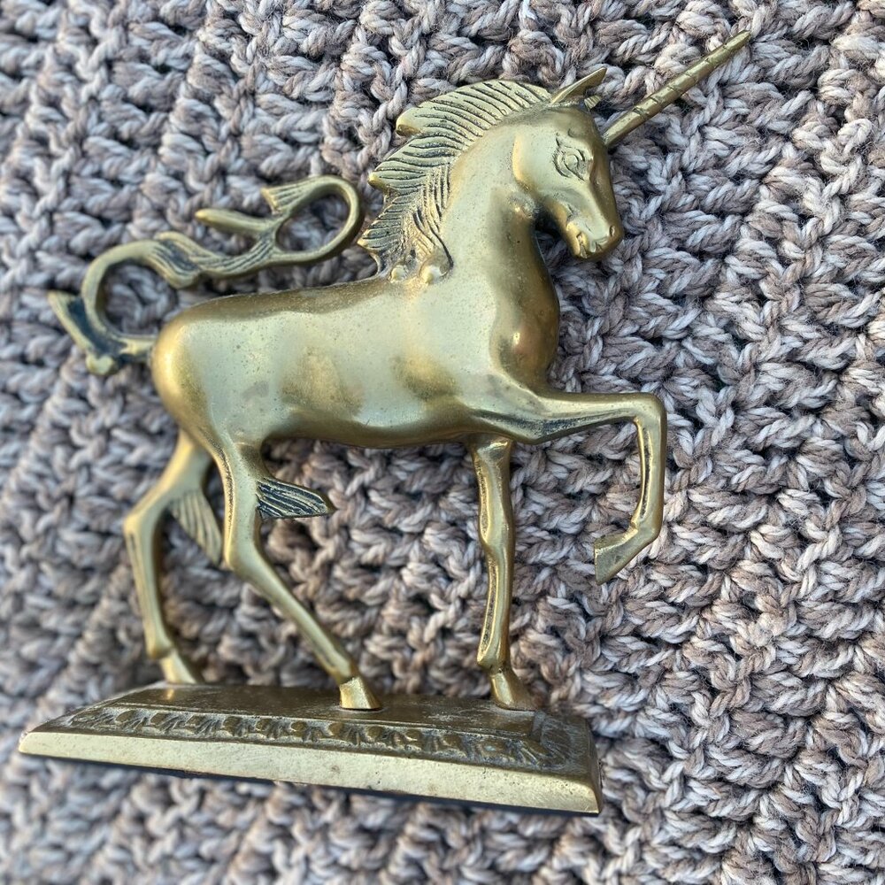 5-(VHD) Vintage.1970s. Rare. Brass. Unicorn.